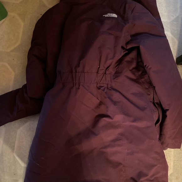 The north face women’s down winter jacket coat 550 warm medium - Picture 3 of 3